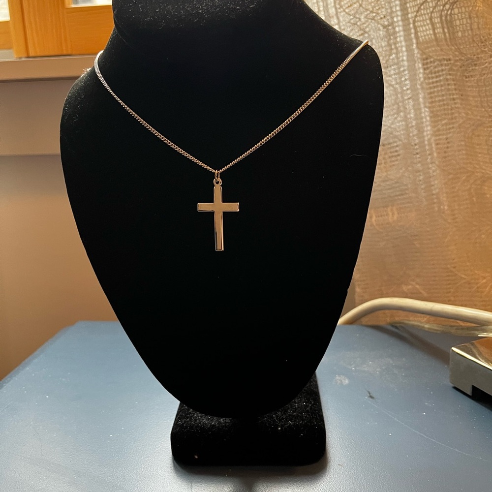 Sterling Cross Pendant Necklace In Silver - Unbranded